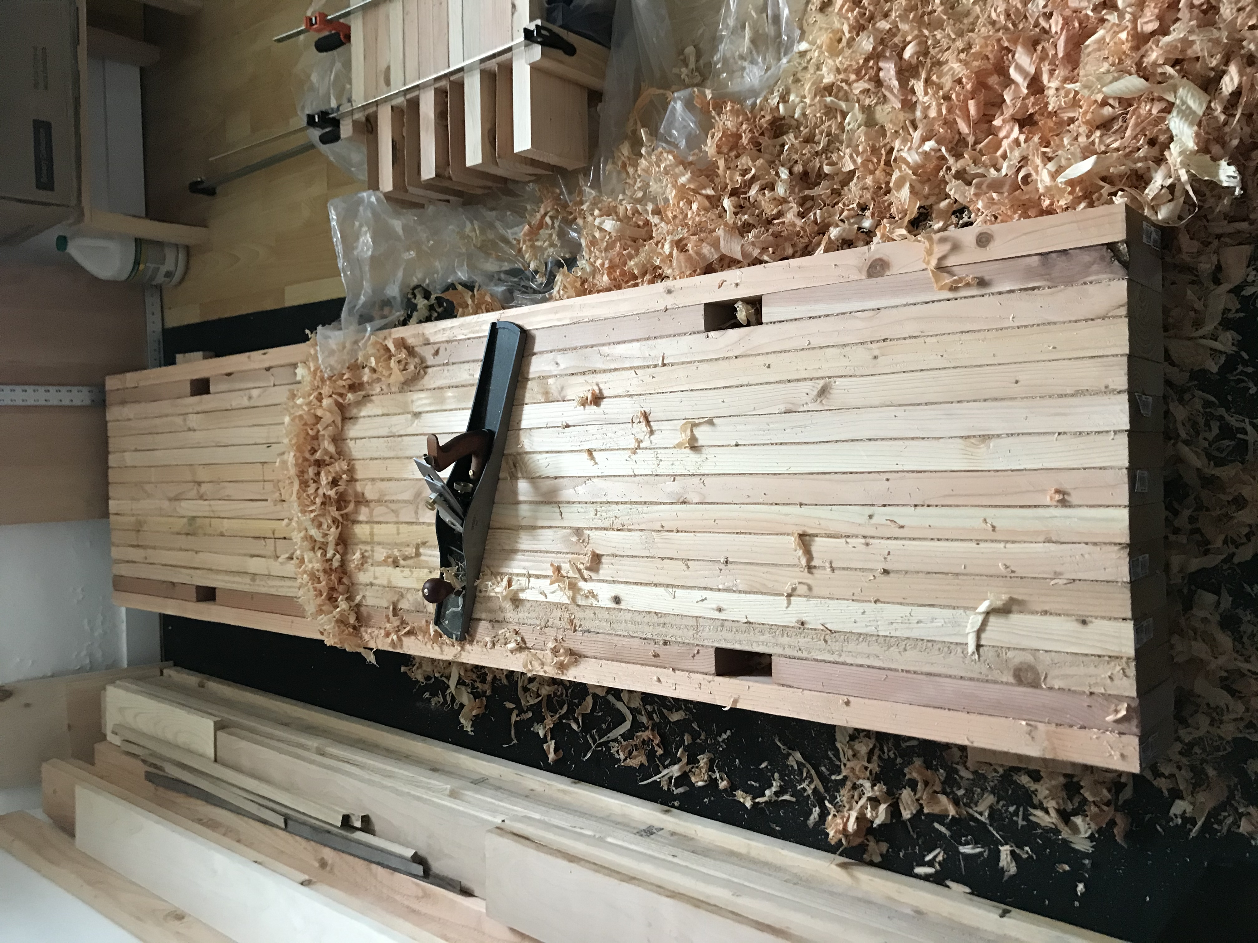 Benchtop glue up